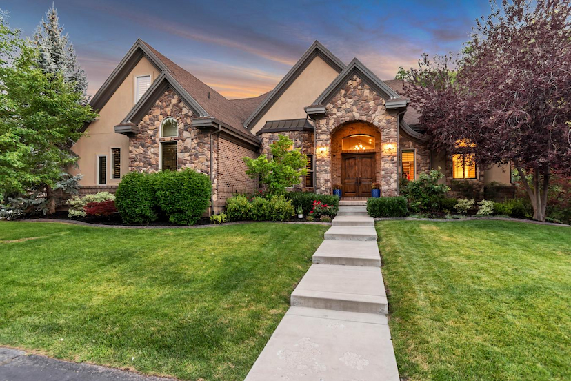 7255 Caladora Cove