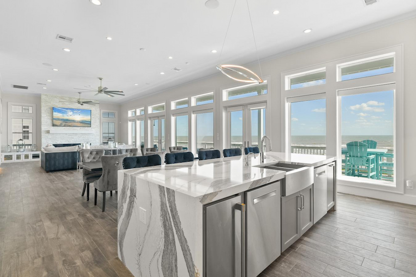 11707 Beachside