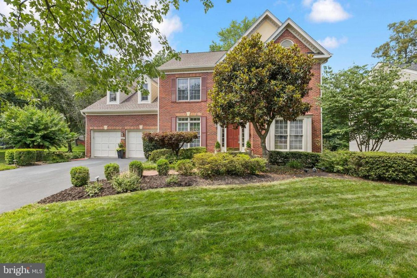 9010 WEATHERLY