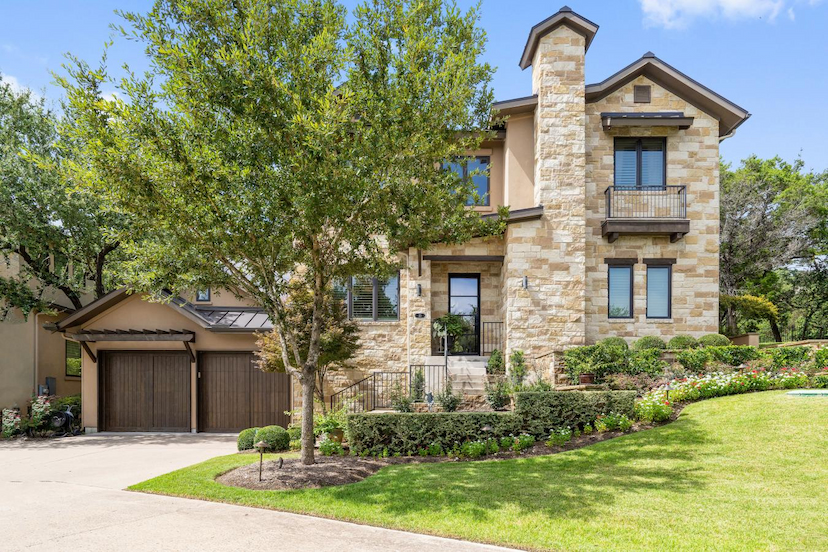 Luxury Lock and Leave in Westlake Hills