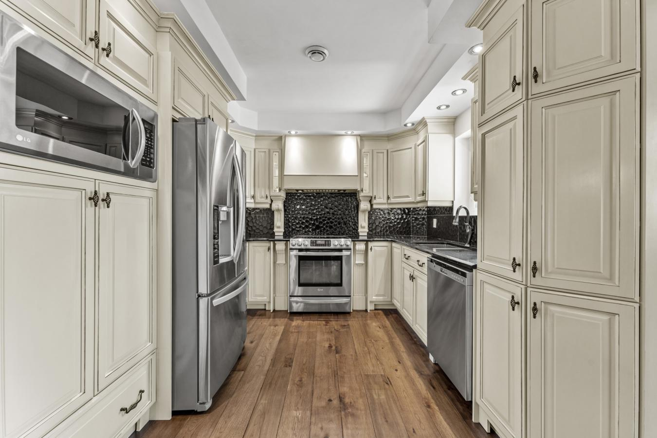 property-image-9