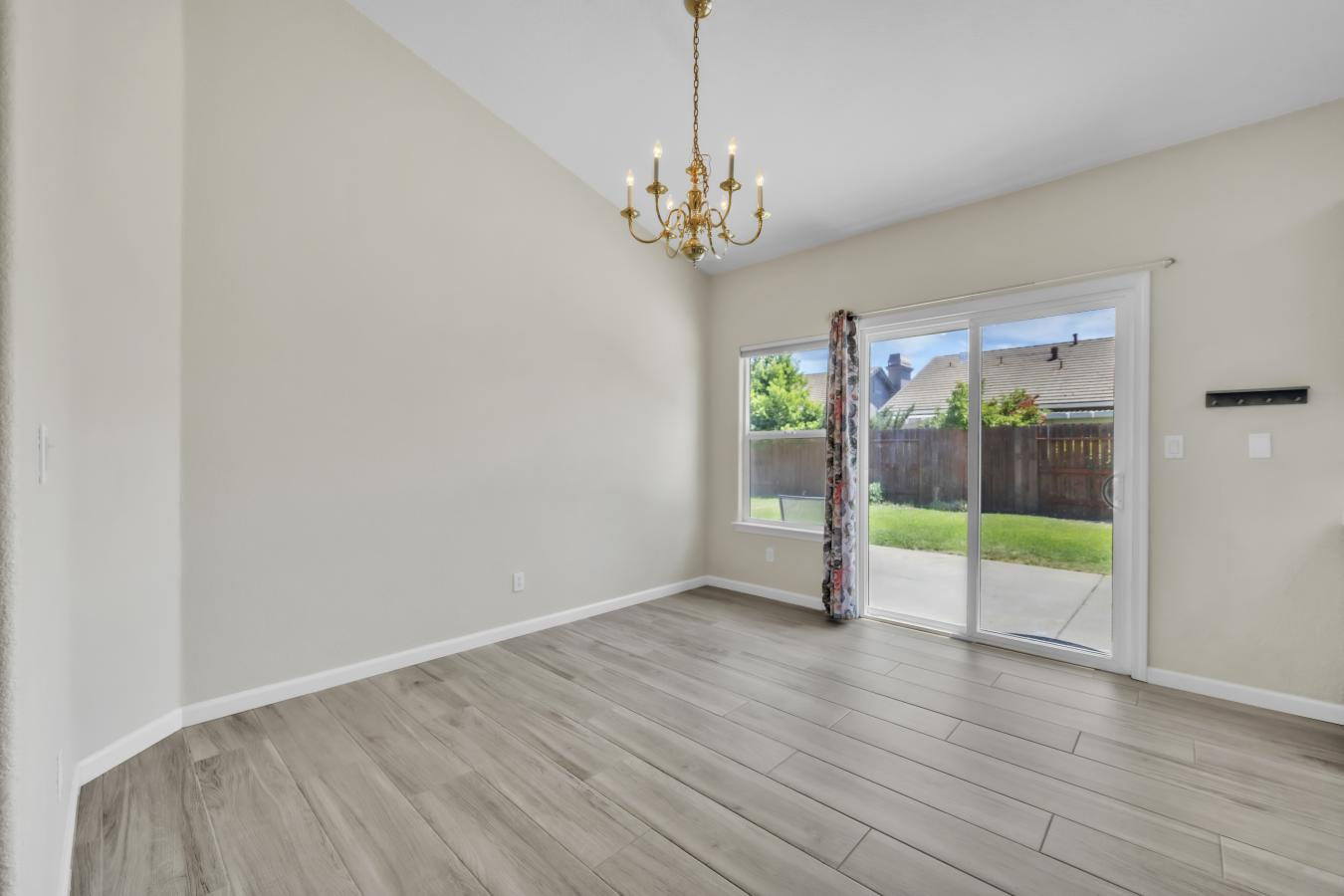 property-image-11