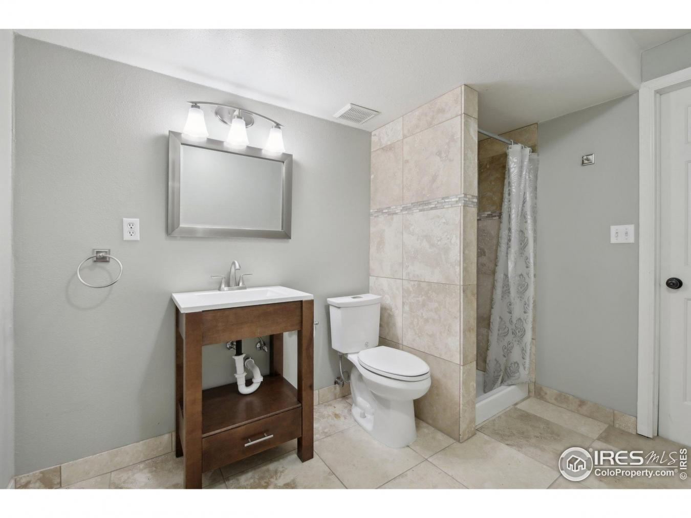property-image-32