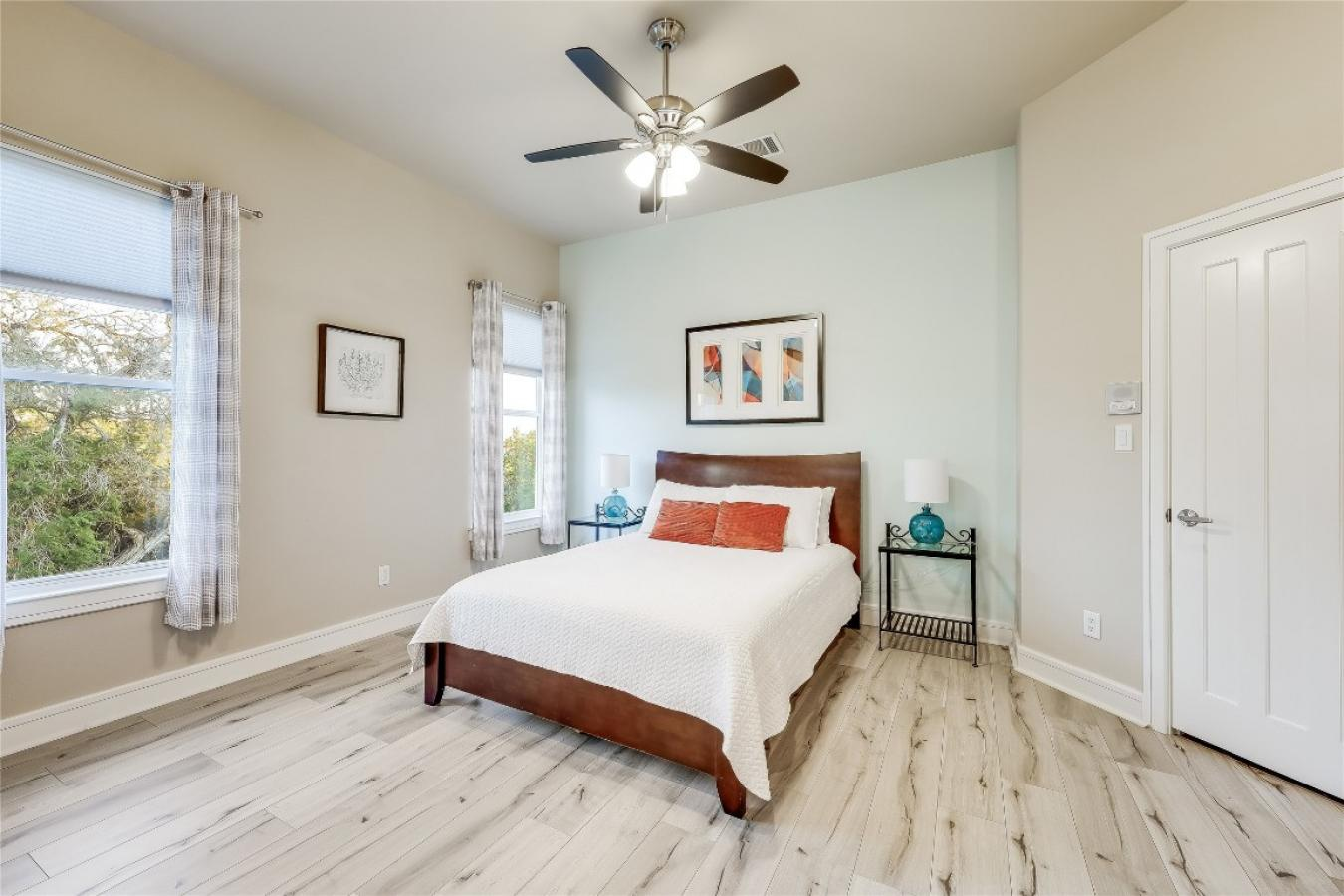property-image-35