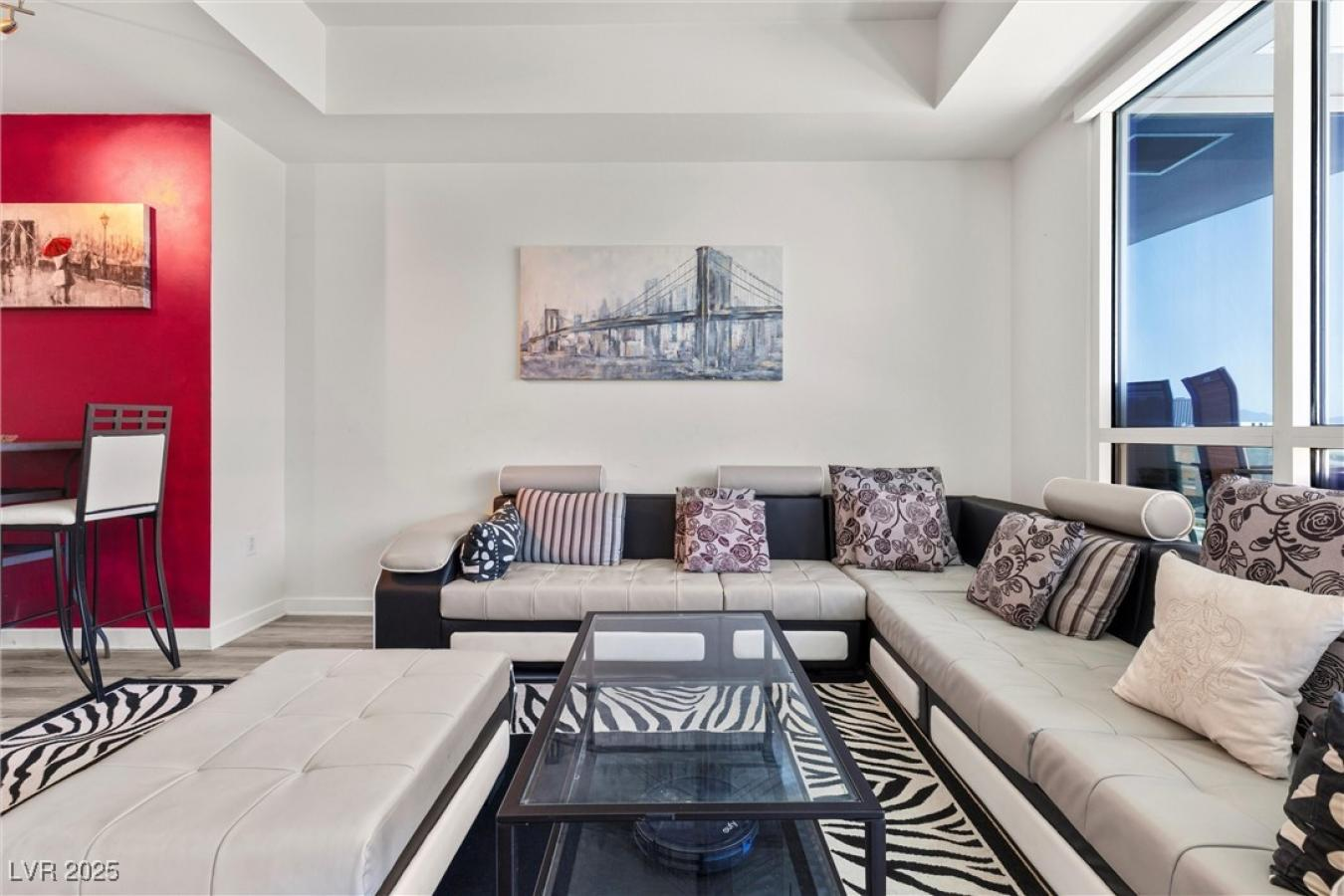 property-image-12