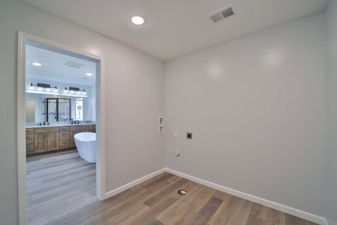 property-image-21