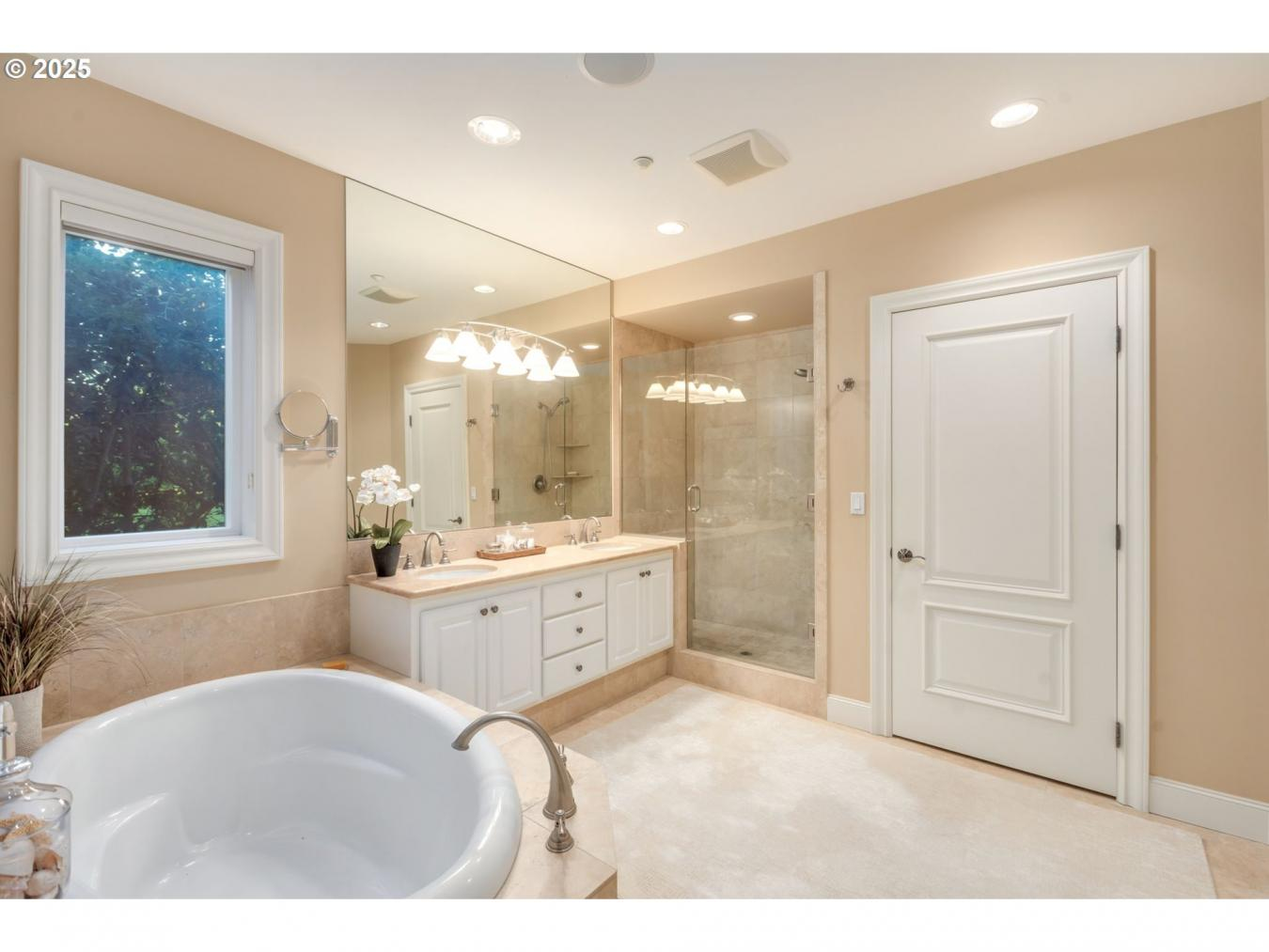 property-image-19