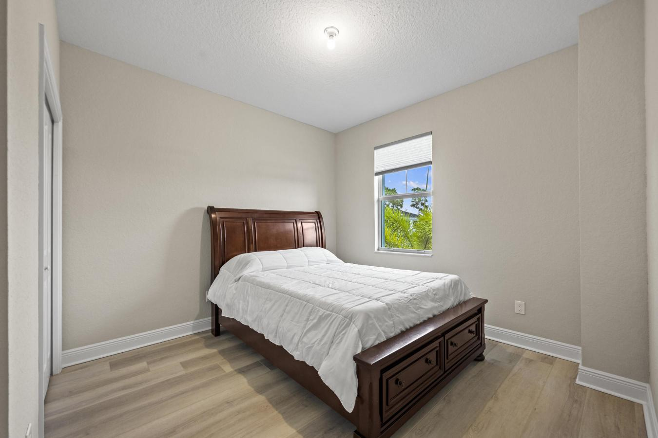 property-image-32