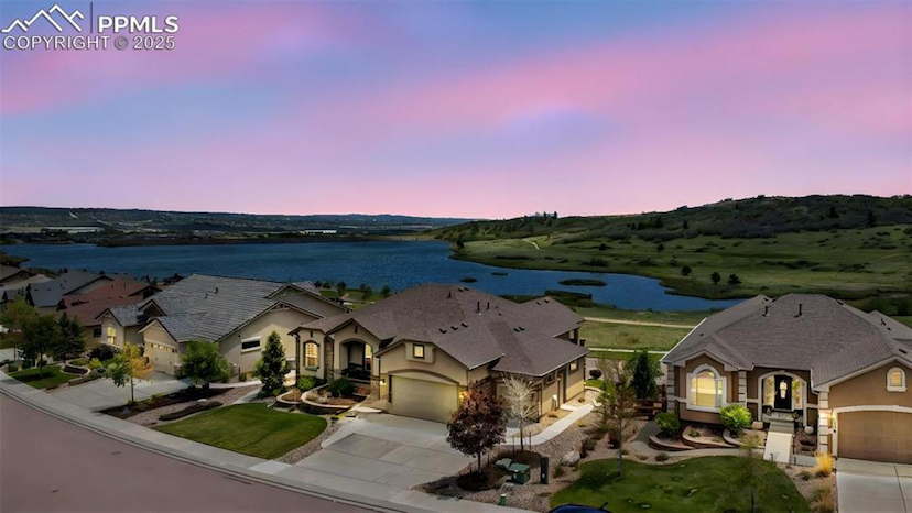 3255 Waterfront