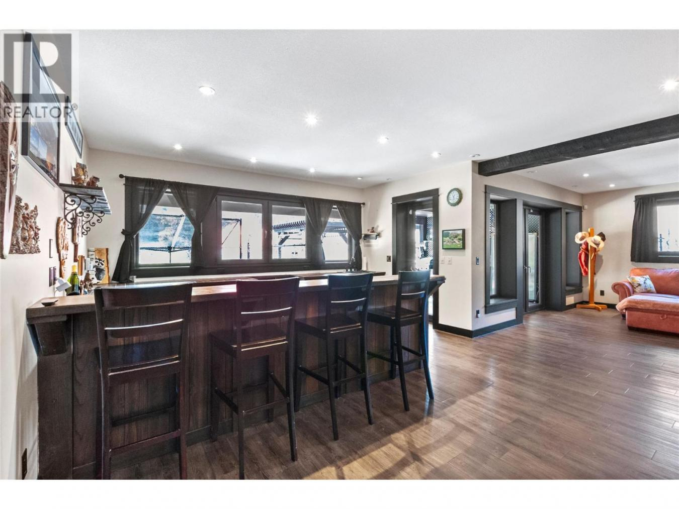 property-image-32