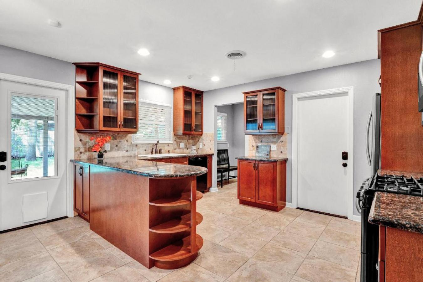 property-image-9