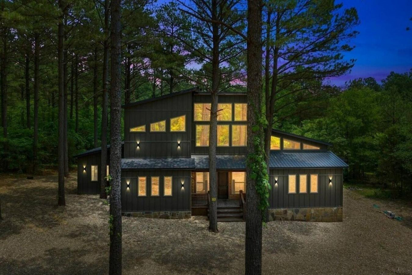 172 Triton Trail
