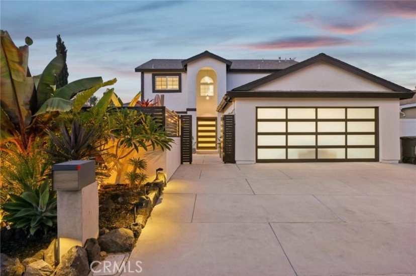22832 Larkin
