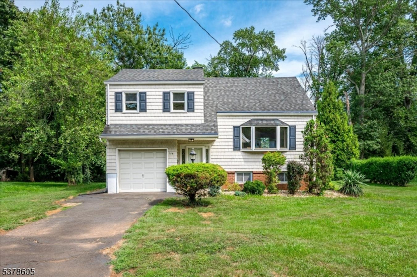 104 Graybar Drive