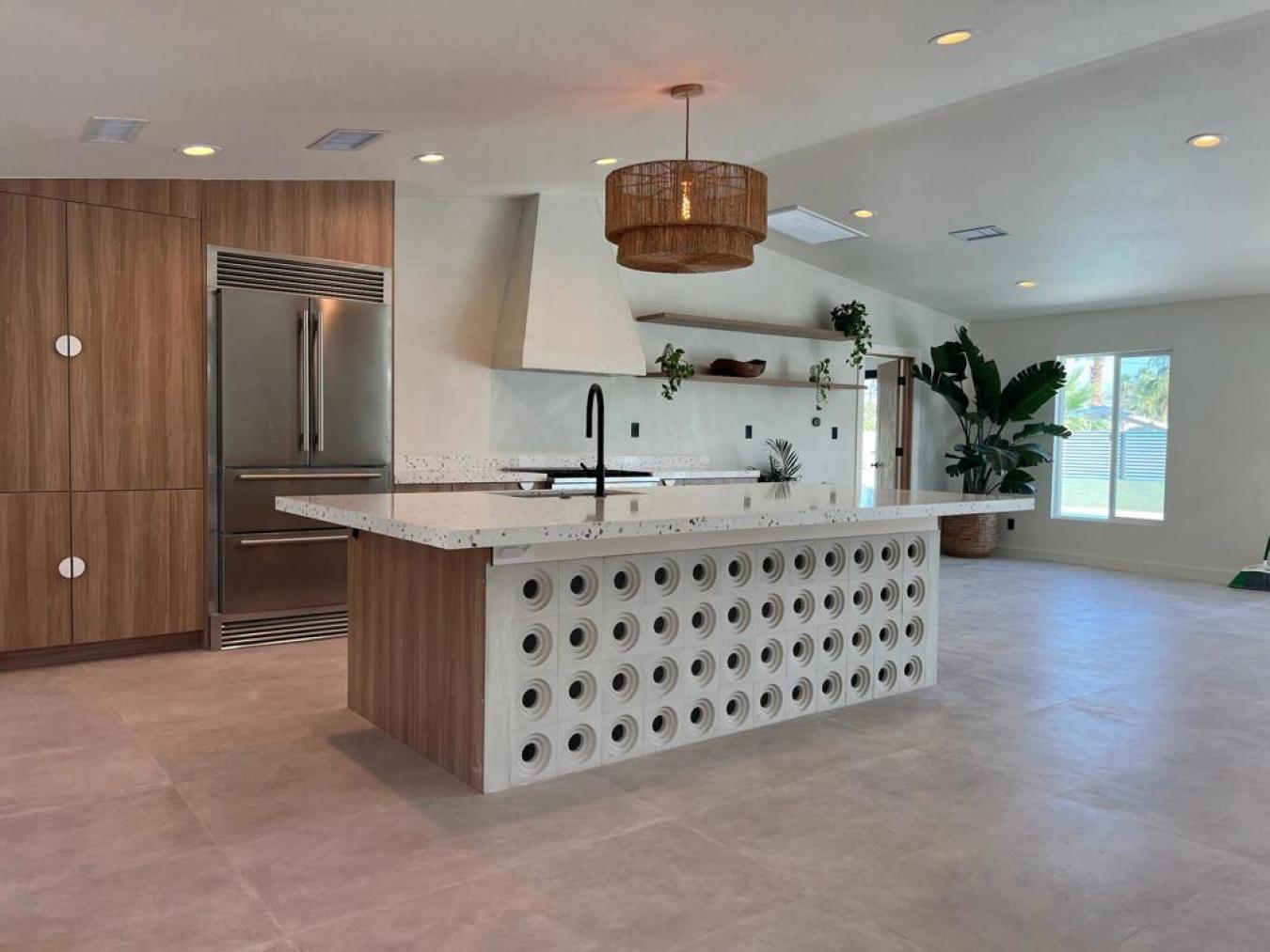 3864 Calle San Raphael