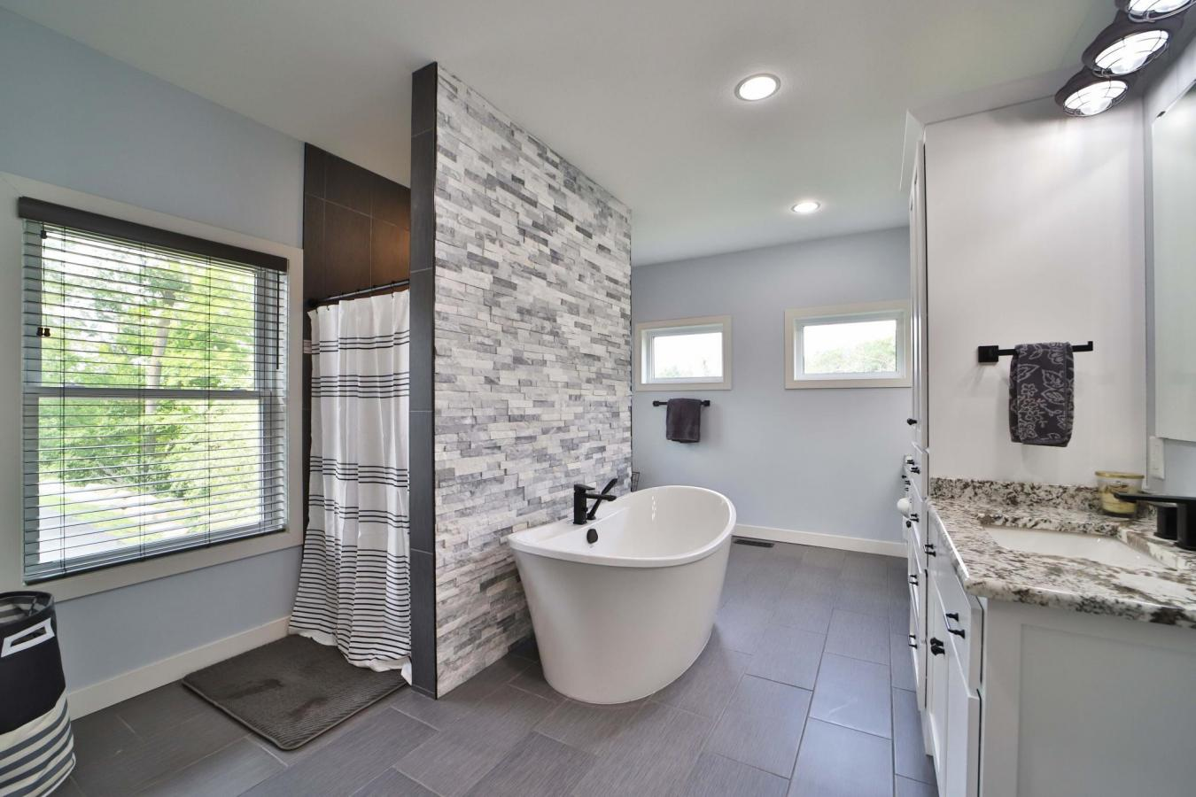 property-image-36