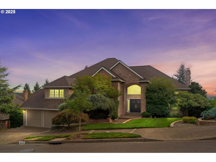 3500 Riverknoll WAY