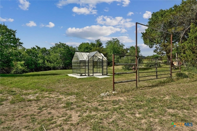 property-image-3