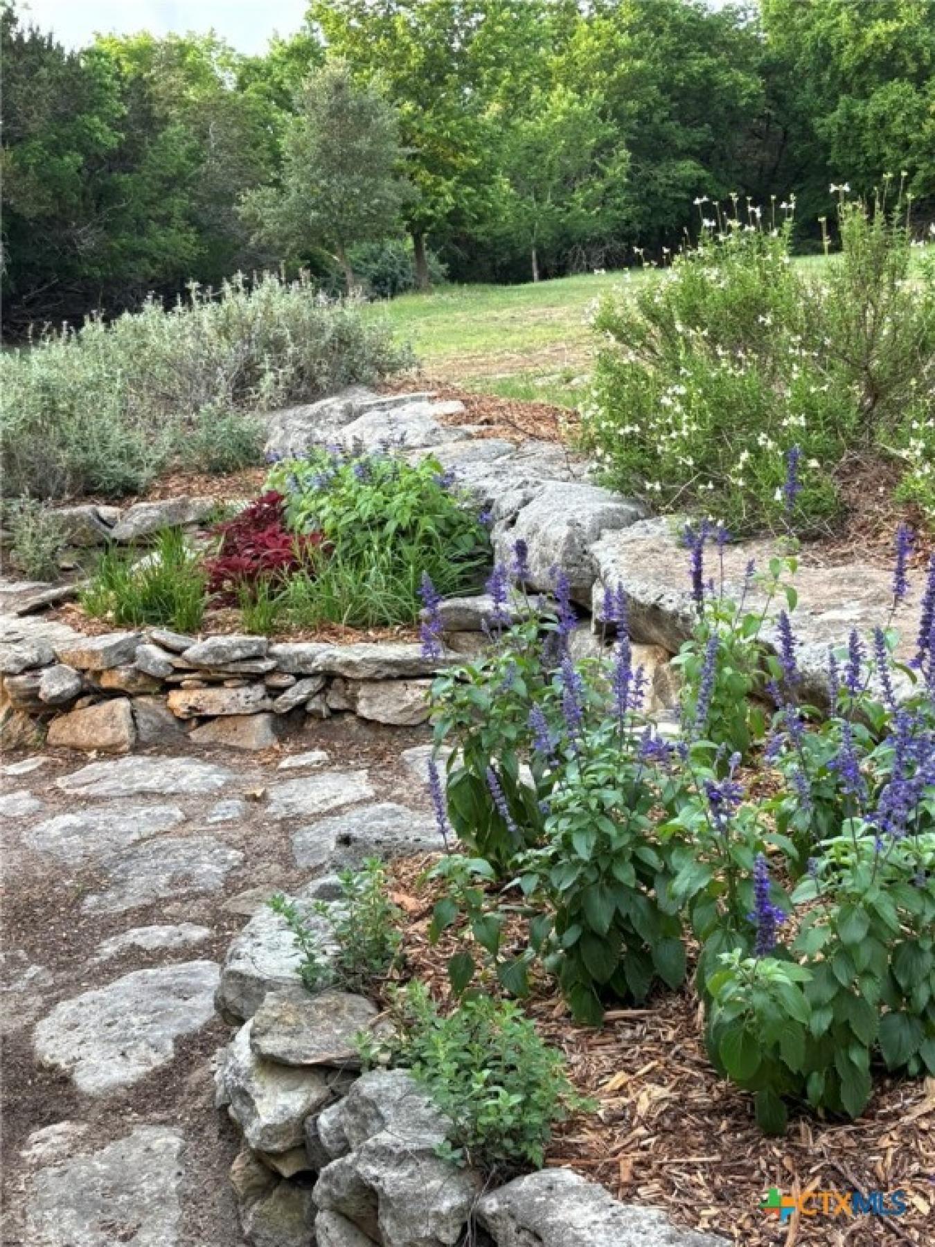 property-image-32