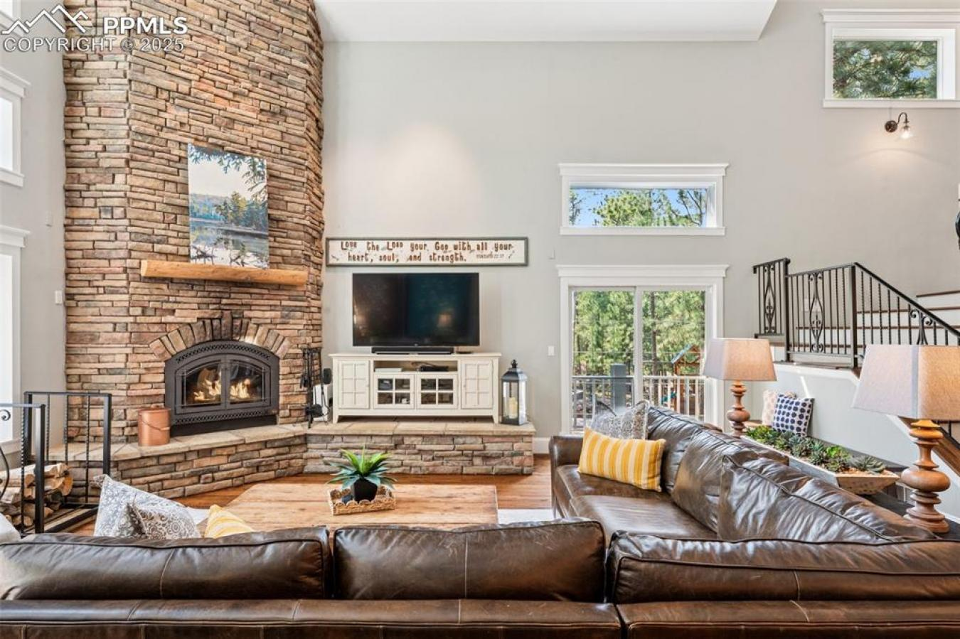 property-image-12