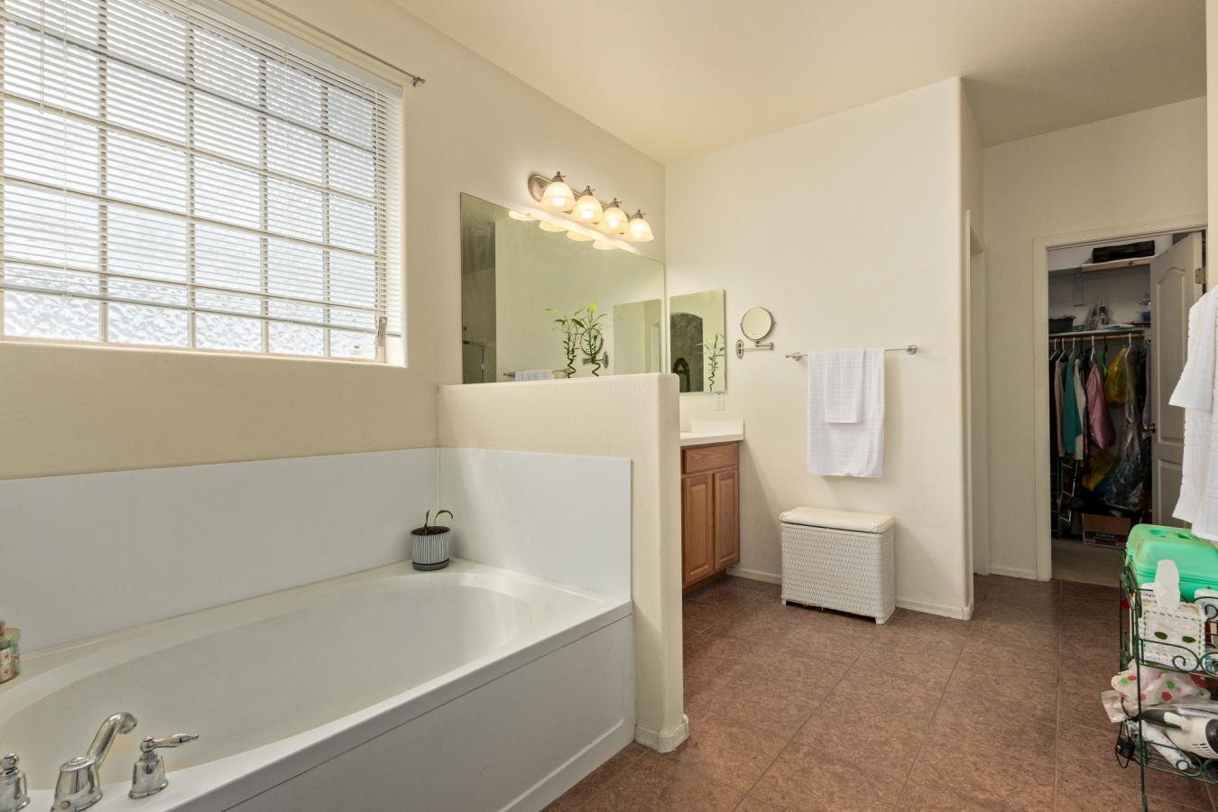 property-image-21