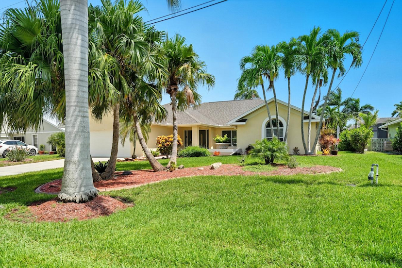 5317 SW 9th Place