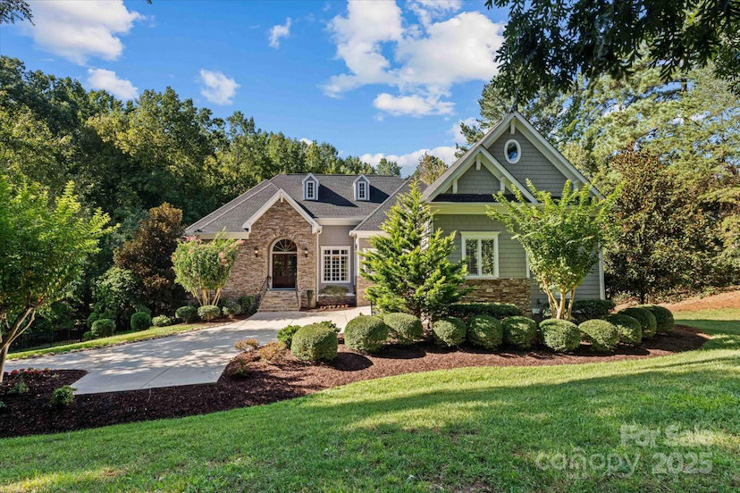 106 Ballston