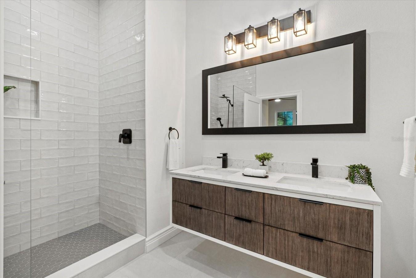 property-image-16