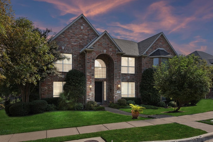 2170 Clubview Drive
