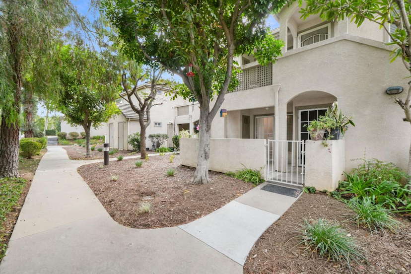1195 Fitzgerald Road #C