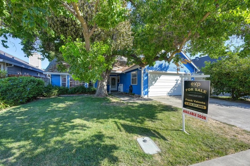 910 Notre Dame Drive