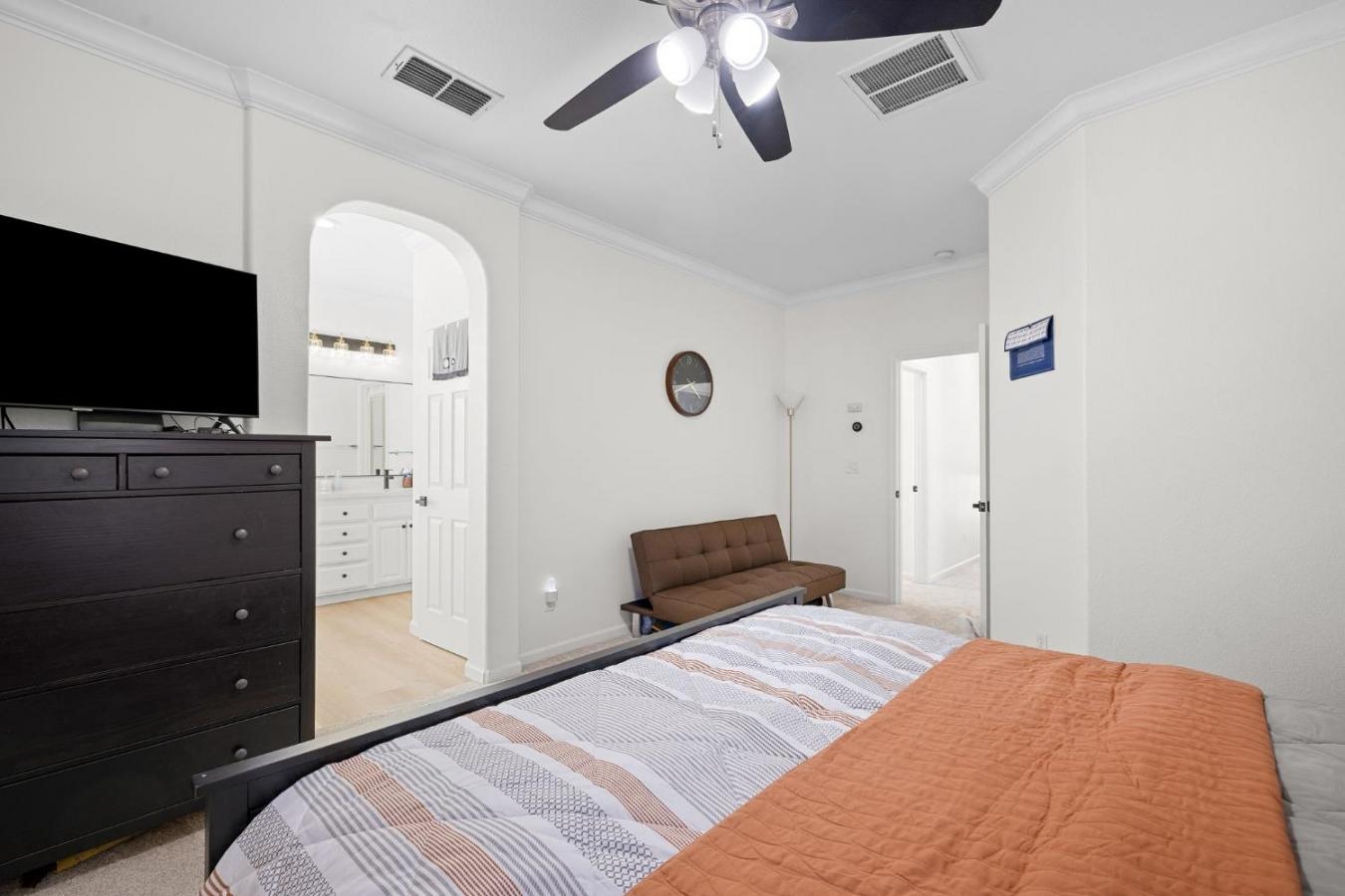 property-image-32