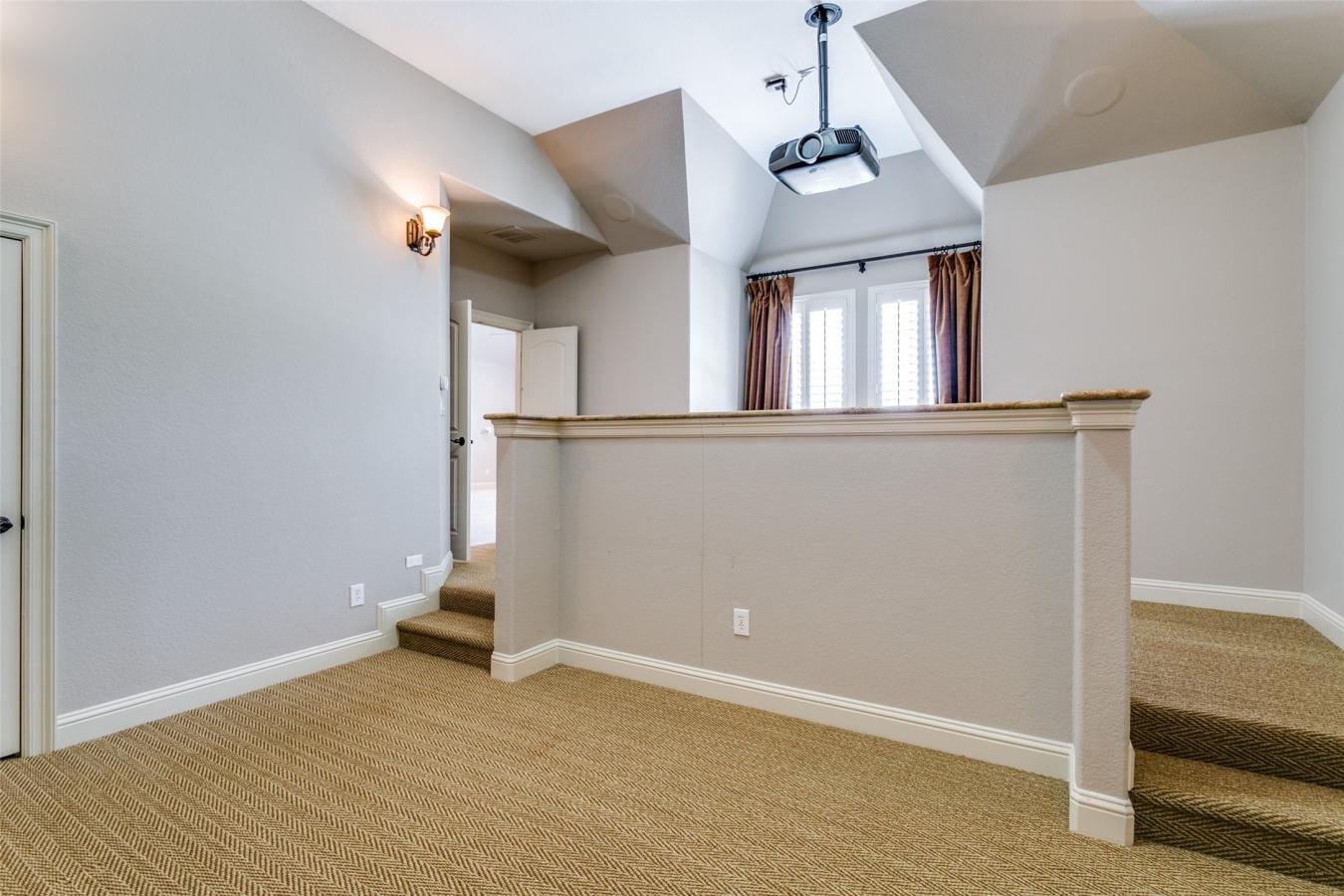 property-image-32