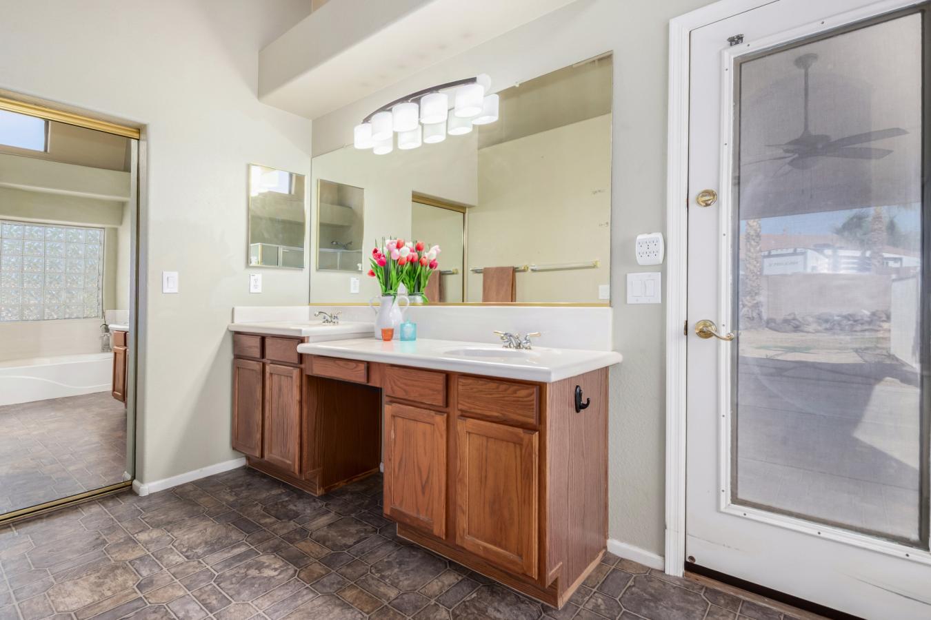 property-image-21