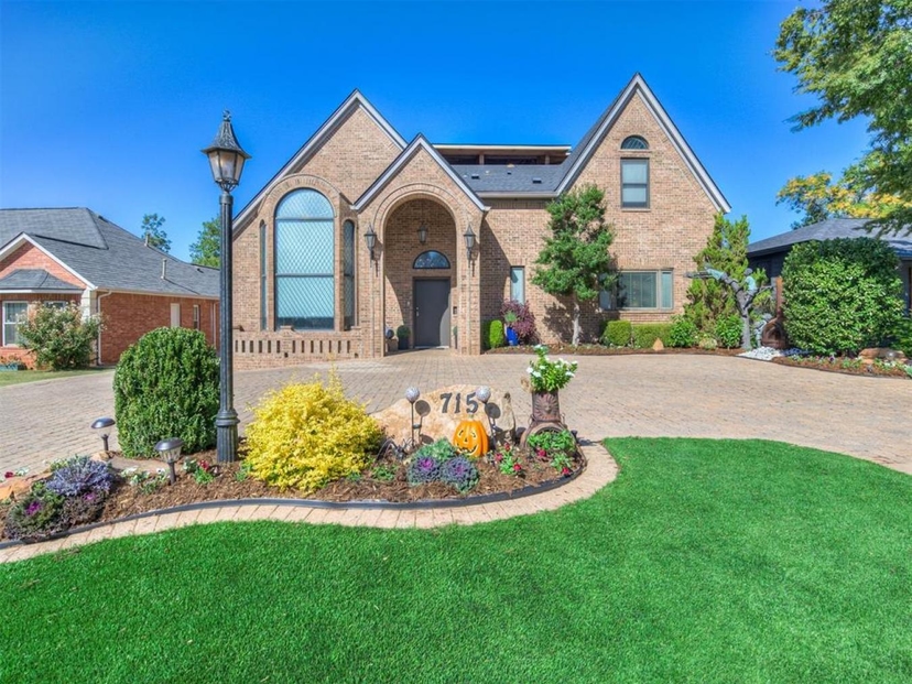 715 NW 45th Street