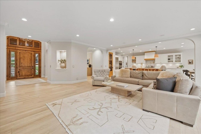 property-image-3