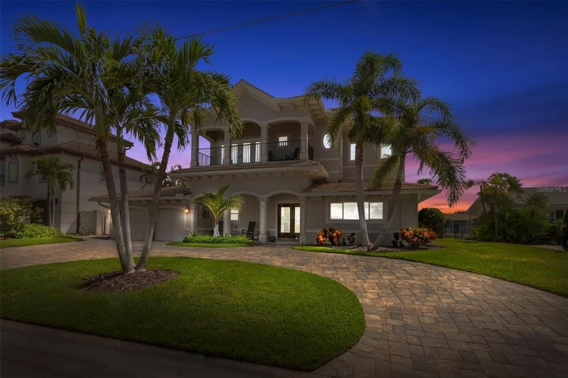 2133 HARBOR VIEW DRIVE