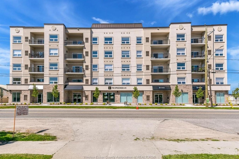 1740 Sprucewood Unit 201