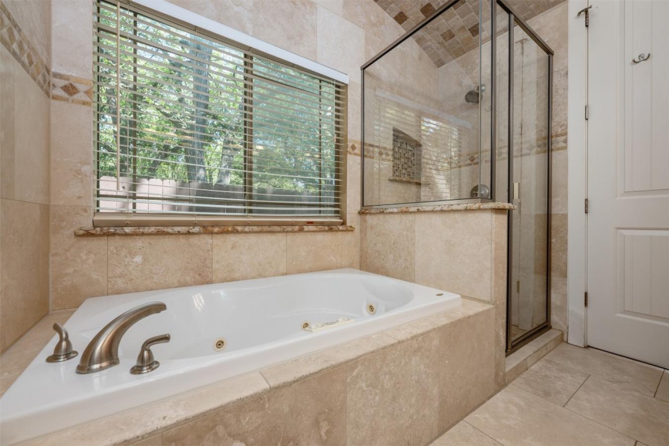 property-image-23