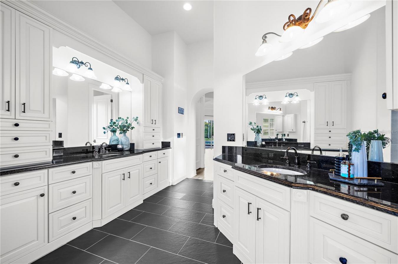 property-image-36