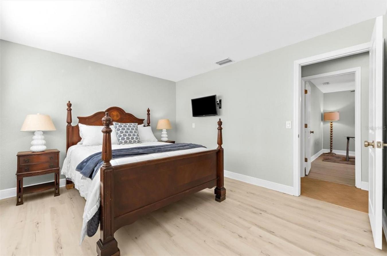 property-image-36