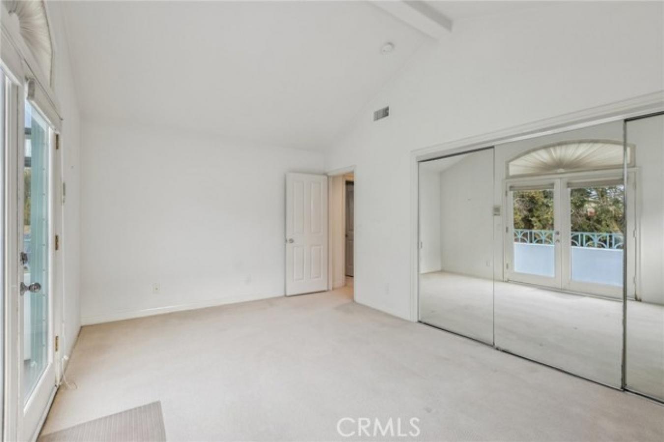 property-image-32