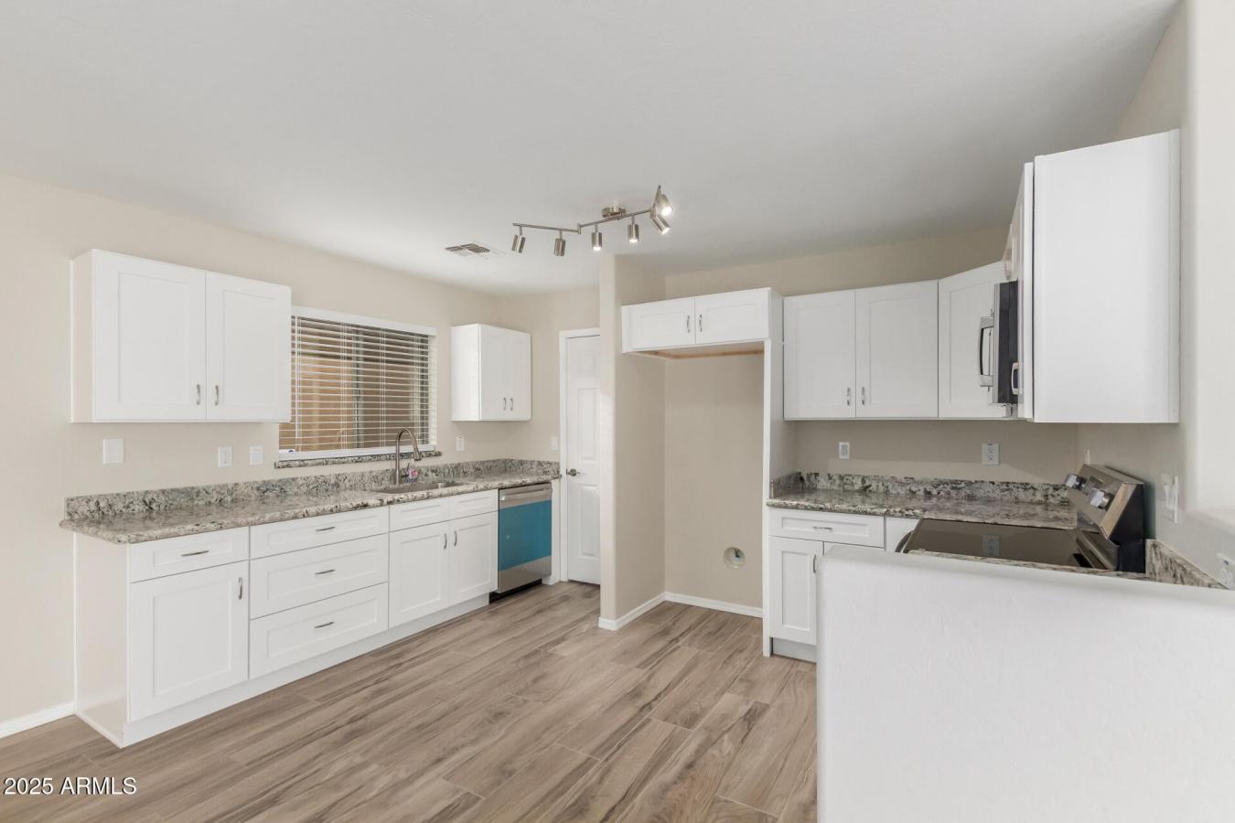 property-image-12