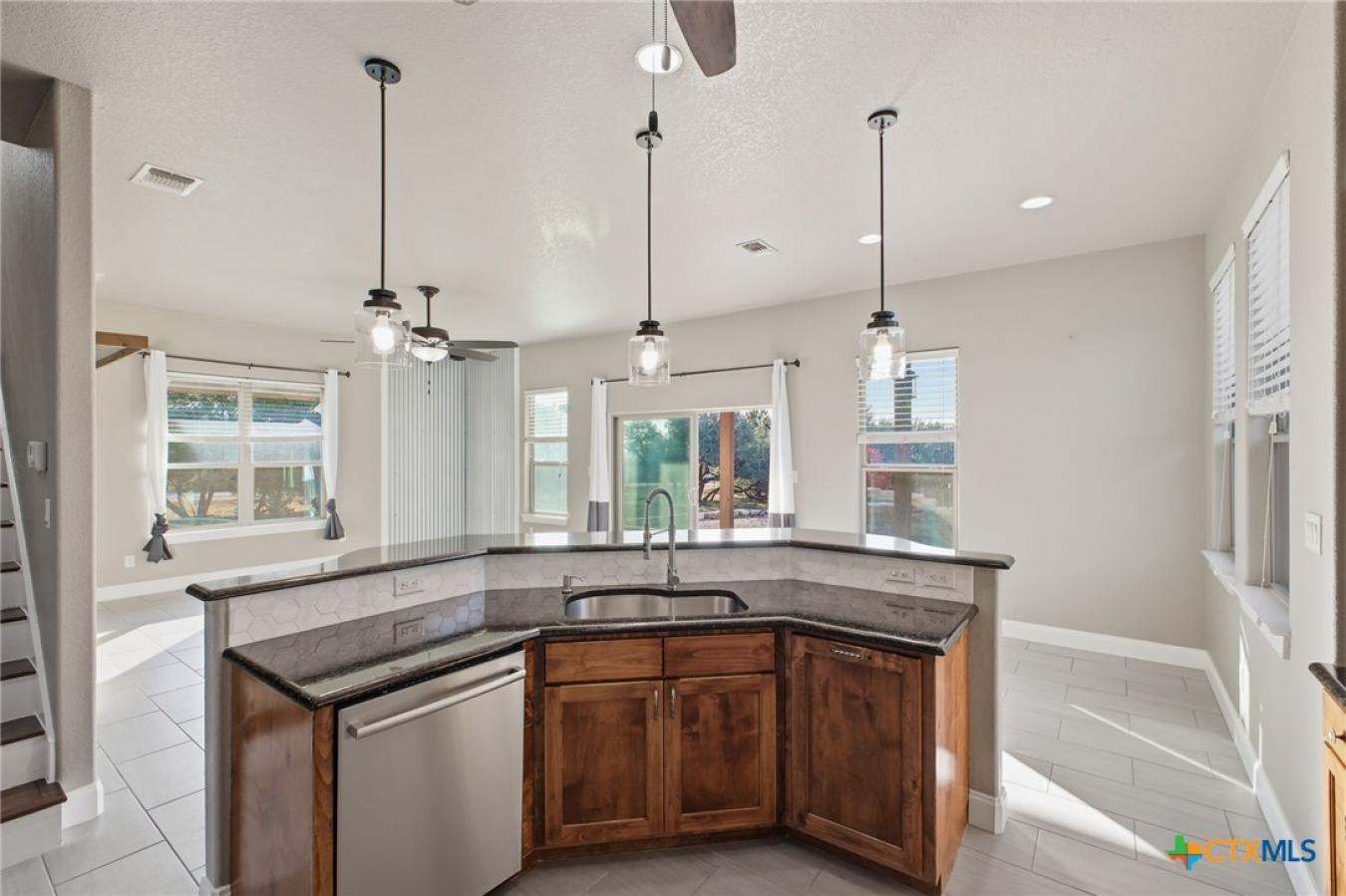 property-image-13