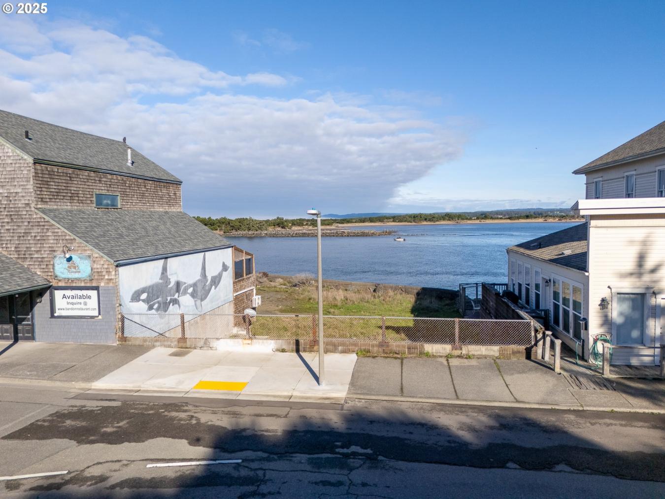 OLD TOWN BANDON WATERFRONT LOT