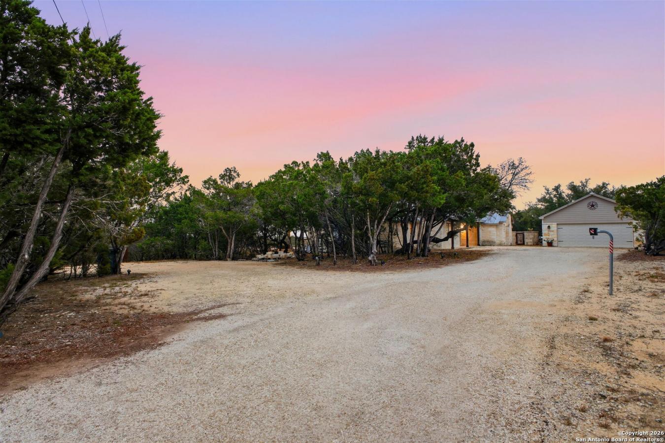 property-image-4