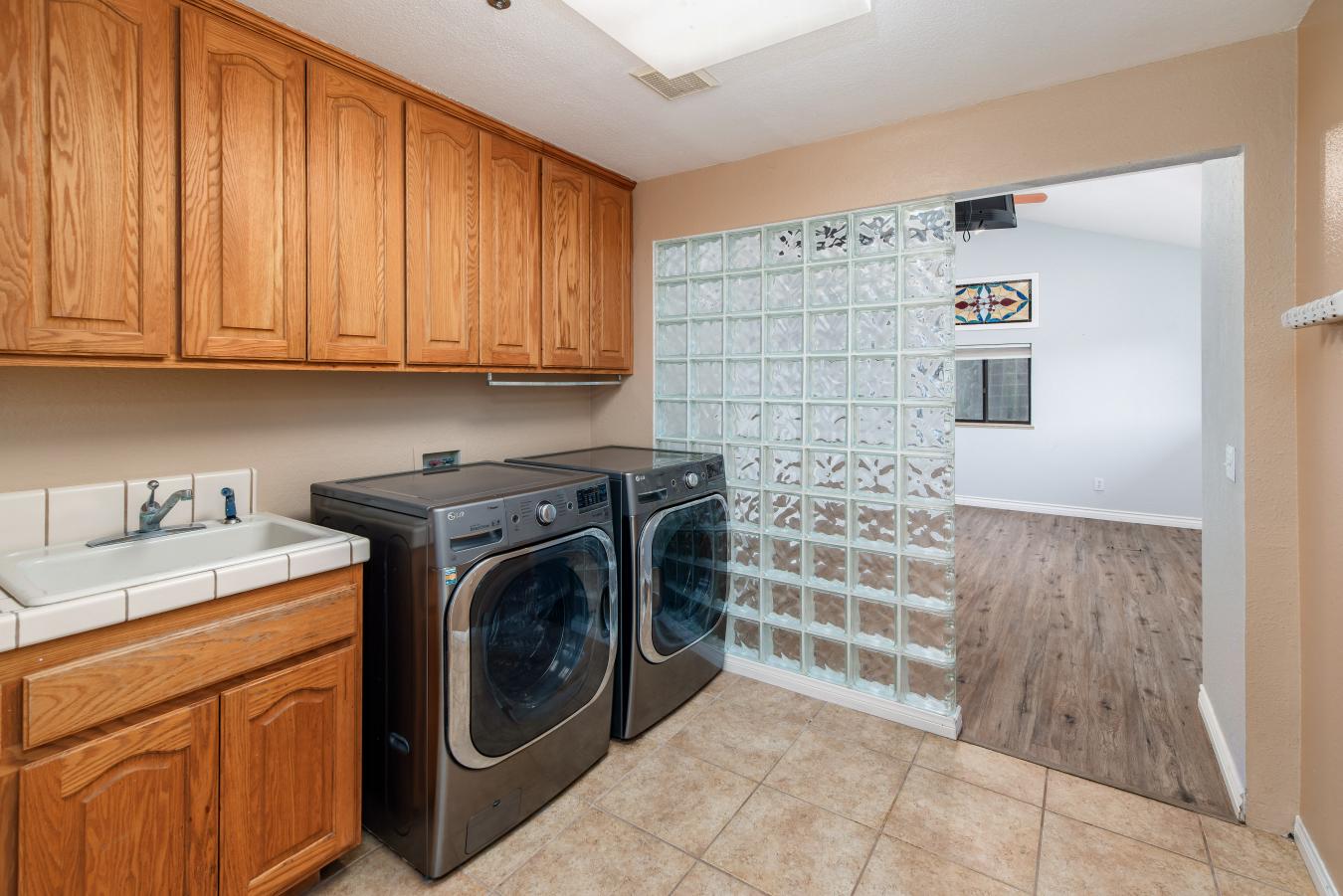 property-image-12