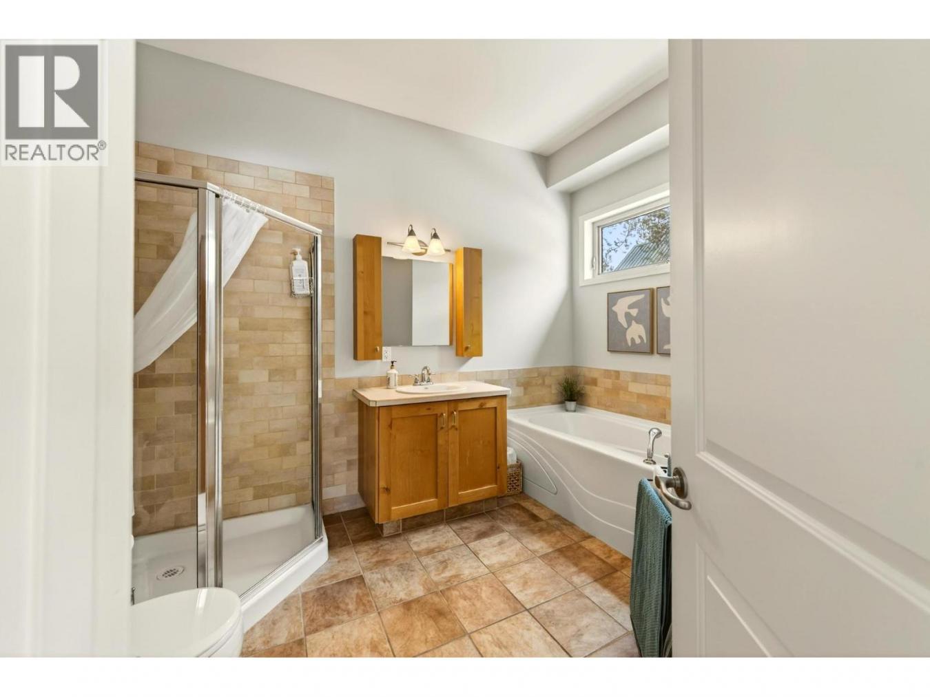 property-image-35