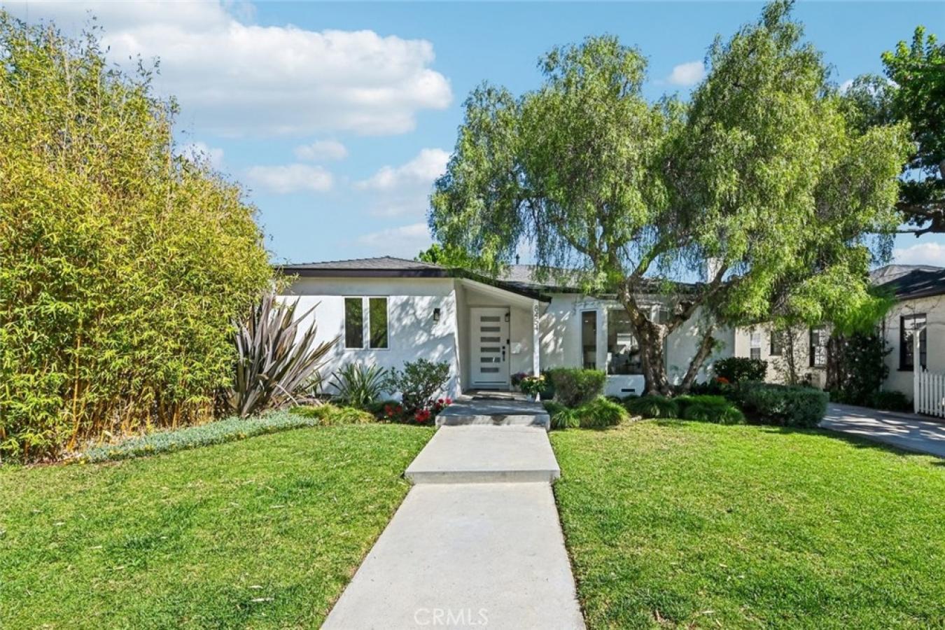 8454 Naylor Avenue