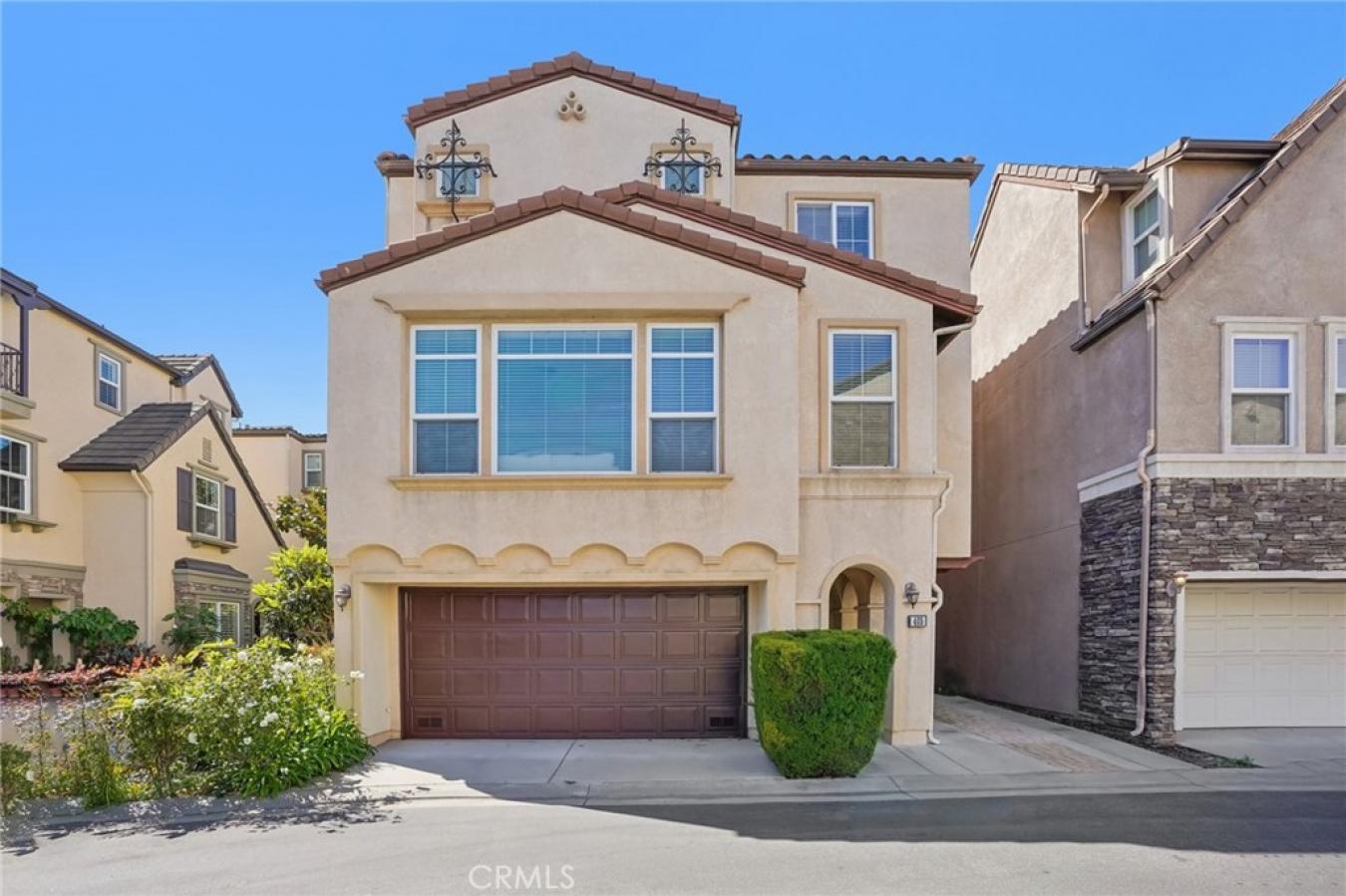 2889 Plaza Del Amo #405